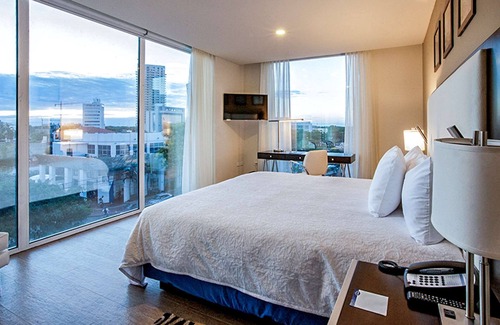 Santa Cruz Hotel | Hampton by Hilton Santa Cruz/Equipetrol, Bolivia