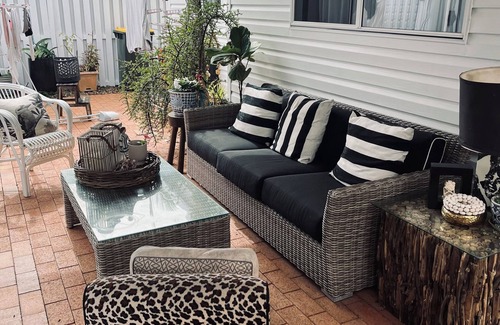 Kingscliff Cabaña | Hampton cottage for summer rental in Kingscliff. Avail for 3 months min -Over 50