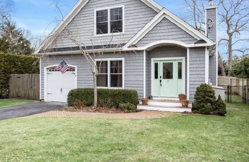 Hampton Bays Cabaña | HAMPTON HAVEN- Gorgeous home in Hampton Bays New York (sleeps 6)
