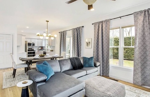 Hampton Bays Cabaña | HAMPTON HAVEN- Gorgeous home in Hampton Bays New York (sleeps 6)