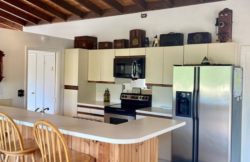 Clearwater Beach Casa | Hampton Home On Creek & Walking Distance To Beach