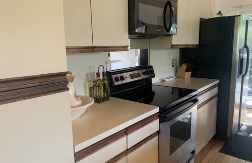 Clearwater Beach Casa | Hampton Home On Creek & Walking Distance To Beach