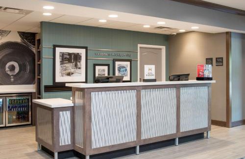 Michigan City Hotel | Hampton Inn and Suites Michigan City