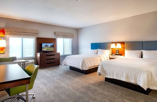 Hemet Hotel | Hampton Inn And Suites Hemet