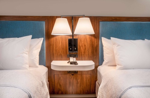 Asheville Hotel | Hampton Inn Asheville-Tunnel Rd.
