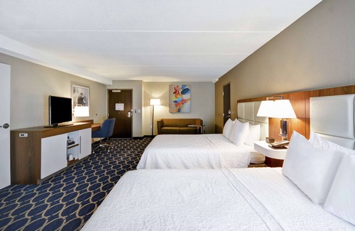 Auburn Hotel | Hampton Inn Auburn