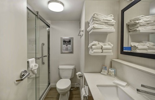 Auburn Hotel | Hampton Inn Auburn