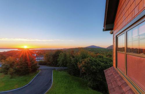 Bar Harbor Hotel | Hampton Inn Bar Harbor