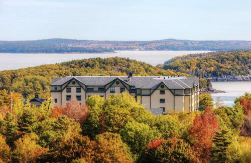 Bar Harbor Hotel | Hampton Inn Bar Harbor