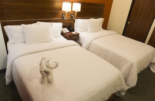 San Juan del Río Hotel | Hampton Inn by Hilton San Juan del Rio