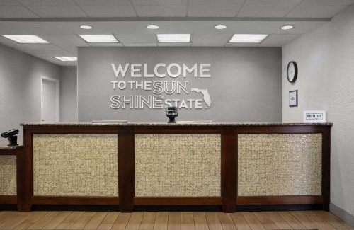 Port Lagoon Hotel | Hampton Inn by Hilton Panama City Beach