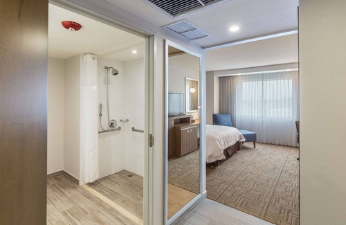 Tijuana Hotel | Hampton Inn by Hilton Tijuana
