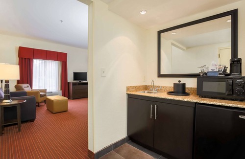 Urbana Hotel | Hampton Inn Champaign/Urbana