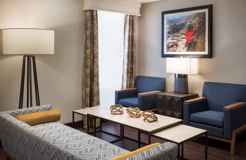 Golden Hotel | Hampton Inn-Denver West/Golden