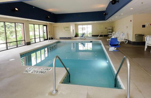 Eau Claire Hotel | Hampton Inn Eau Claire