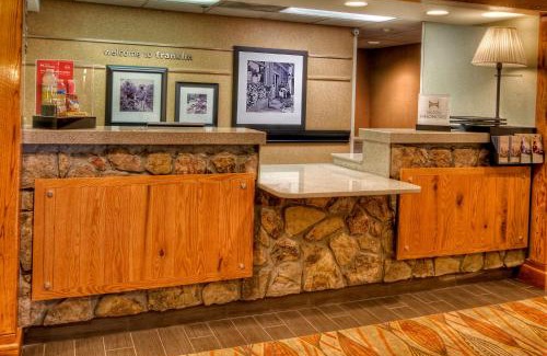 Franklin Hotel | Hampton Inn Franklin, NC