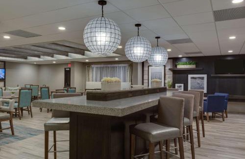 North Myrtle Beach Hotel | Hampton Inn Harbourgate