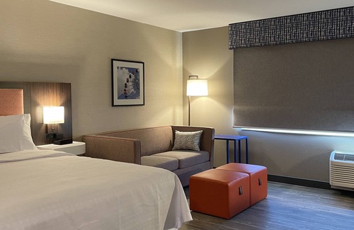Downtown Indianapolis Hotel | Hampton Inn Indianapolis Downtown IUPUI
