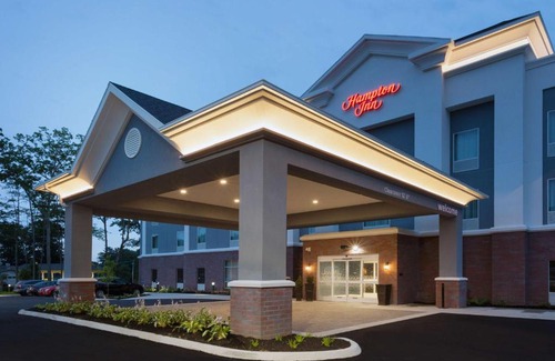 West Kennebunk Hotel | Hampton Inn Kennebunk Kennebunkport Me
