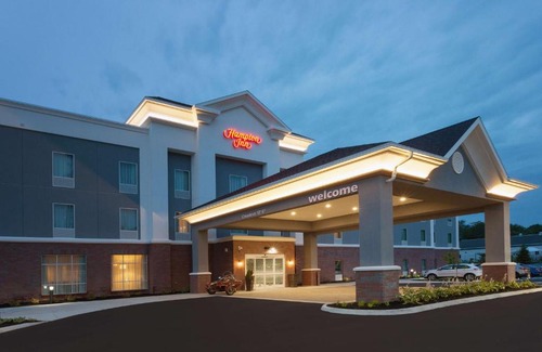 West Kennebunk Hotel | Hampton Inn Kennebunk Kennebunkport Me