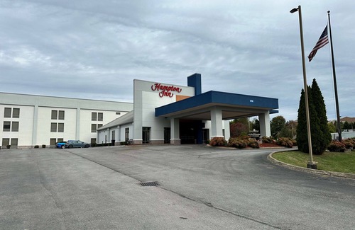 Morristown Hotel | Hampton Inn Morristown