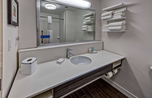 Newberry Hotel | Hampton Inn Newberry-Opera House