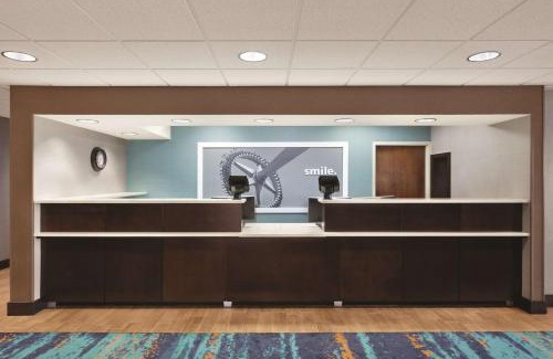 Florida Central Atlantic Coast Hotel | Hampton Inn Orlando International Drive Convention Center