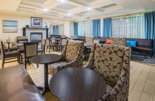 Plymouth Meeting Hotel | Hampton Inn Plymouth Meeting