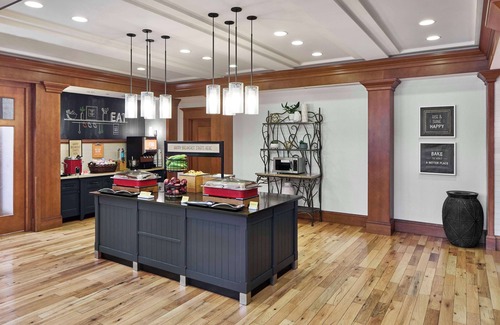 Saratoga Springs Hotel | Hampton Inn & Suites Saratoga Springs Downtown