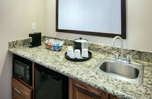 Arroyo Grande Hotel | Hampton Inn & Suites Arroyo Grande/Pismo Beach Area, CA