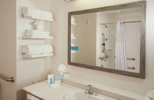 Augusta Hotel | Hampton Inn & Suites by Hilton Augusta-Washington Rd