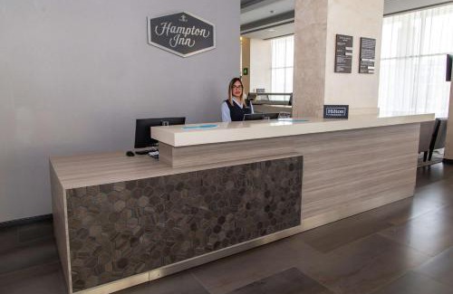 Tlaxcalancingo Hotel | Hampton Inn & Suites By Hilton Puebla