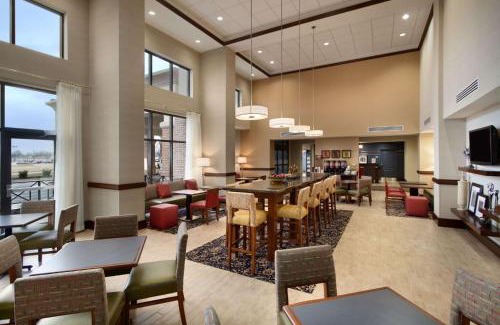 Charles Town Hotel | Hampton Inn & Suites Charles Town