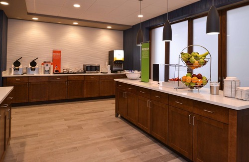 Mason Hotel | Hampton Inn & Suites Cincinnati-Mason