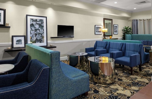 Concord Hotel | Hampton Inn & Suites Concord/Charlotte