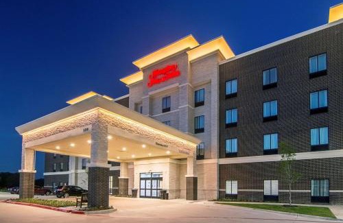 Richardson Hotel | Hampton Inn & Suites-Dallas/Richardson