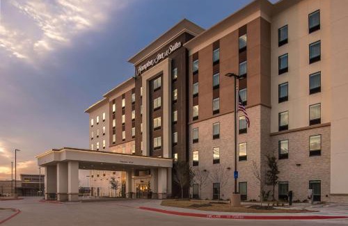 The Colony Hotel | Hampton Inn & Suites Dallas-The Colony