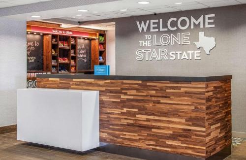 Allen Hotel | Hampton Inn & Suites Dallas-Allen