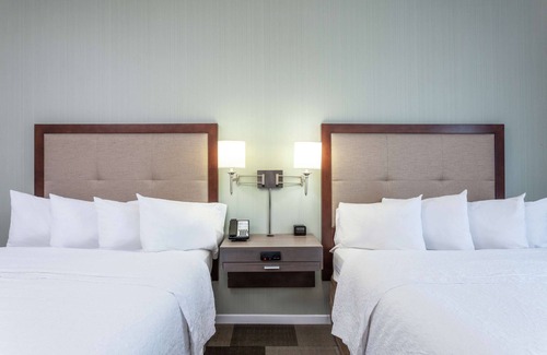 DeLand Hotel | Hampton Inn & Suites Deland
