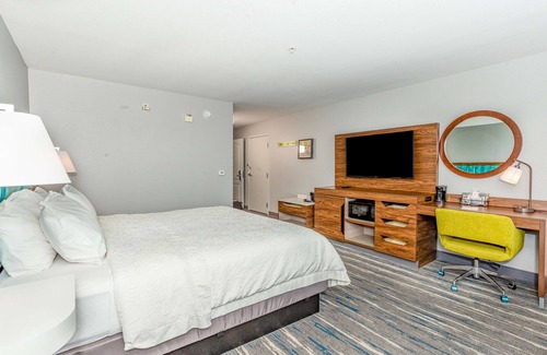 Fort Worth Hotel | Hampton Inn & Suites Fort Worth-West-I-30