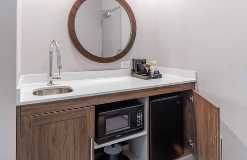 Speedway Hotel | Hampton Inn & Suites Indianapolis West Speedway