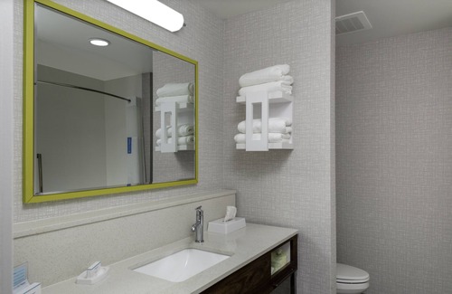 Speedway Hotel | Hampton Inn & Suites Indianapolis West Speedway