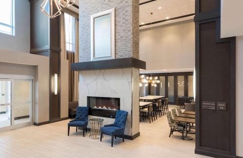 Indianapolis Hotel | Hampton Inn & Suites Indianapolis-Keystone, IN
