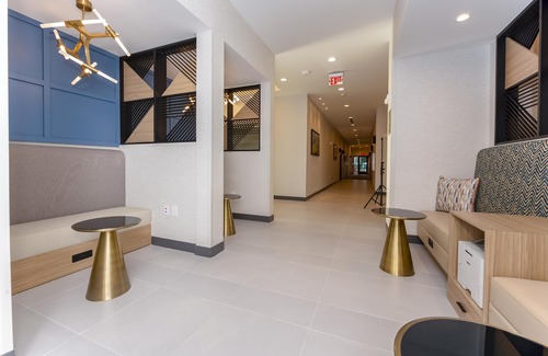 Irving Hotel | Hampton Inn & Suites Irving Hwy 183
