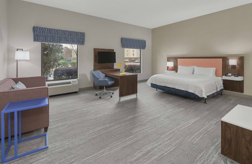 Macon Hotel | Hampton Inn & Suites Macon I-75 North