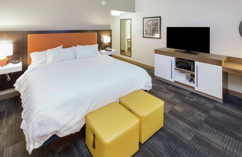 Granville Hotel | Hampton Inn & Suites Morgantown / University Town Centre