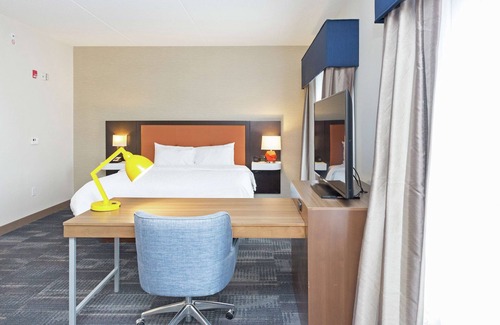 Granville Hotel | Hampton Inn & Suites Morgantown / University Town Centre