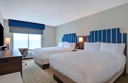 Downtown Nashville Hotel | Hampton Inn & Suites Nashville Downtown Capitol View