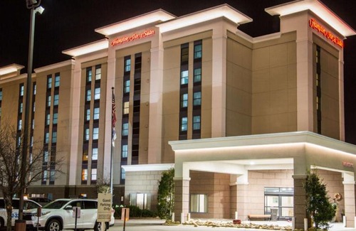 Donelson Hotel | Hampton Inn & Suites Nashville-Airport