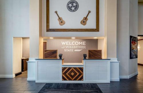 West End Hotel | Hampton Inn & Suites Nashville-Vanderbilt-Elliston Place